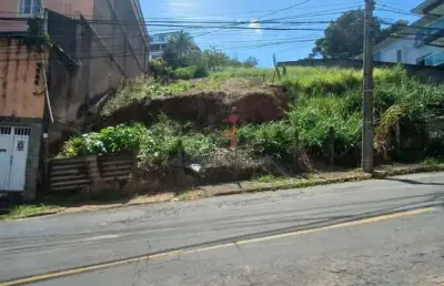 Terreno à venda na Rua Doutor Osmar Silva, 27, Bom Pastor, Juiz de Fora