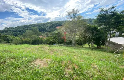 Terreno à venda na Rua Joaquim Honório Loures, 16, Grama, Juiz de Fora