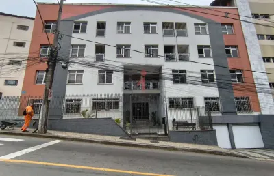 Belo apartamento reformado e mobilado 3 quartos vaga numerada 130 m²