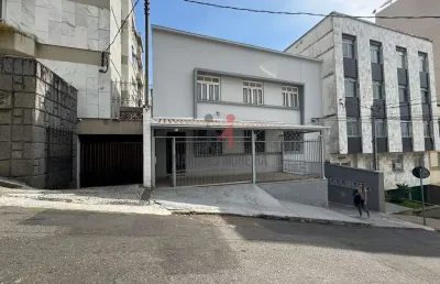 Oportunidade única de 3 quartos com garagem no santa helena