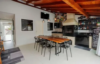 Casa com 3 quartos à venda na rua rudolf baumer, 704, vila nova, joinville, 170 m2 por r$ 780.000