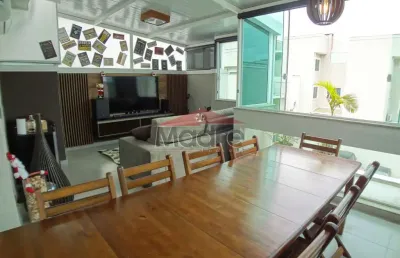 Casa com 3 quartos à venda na rua guilherme nievola, 264, xaxim, curitiba, 160 m2 por r$ 990.000