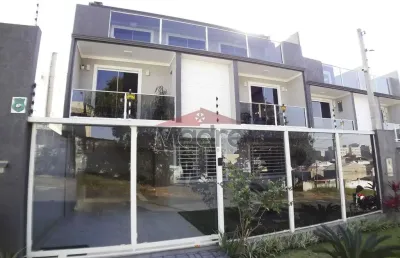 Casa com 3 quartos à venda na rua atílio brunetti, 848, capão raso, curitiba, 170 m2 por r$ 1.290.000