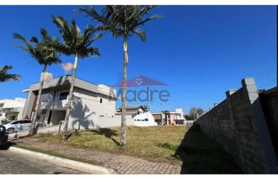 Terreno em condomínio fechado à venda na rua leônidas pommer, 6636, barra do sai, itapoá, 425 m2 por r$ 550.000