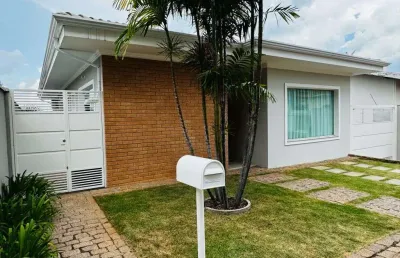 Espetacular casa de 3 suítes e amplo gourmet, no parque terranova, valinhos-sp, com 291m² e 5 vagas de garagem!
