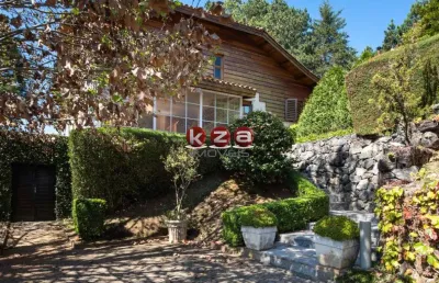 Casa de luxo à venda em campos do jordão - green hills village: 5 quartos, 3 suítes, 3 salas, 8 banheiros, 3 vagas, 300m².