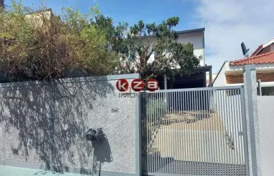 Ampla casa à venda em valinhos-sp, jardim santo antônio: 3 quartos, 1 suíte, 1 sala, 2 banheiros, 3 vagas, 201m²