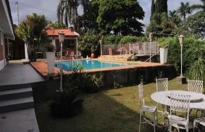 Chácara de luxo à venda em valinhos-sp: 3 quartos, 1 suíte, 3 salas, 5 banheiros, 8 vagas de garagem, 300m².
