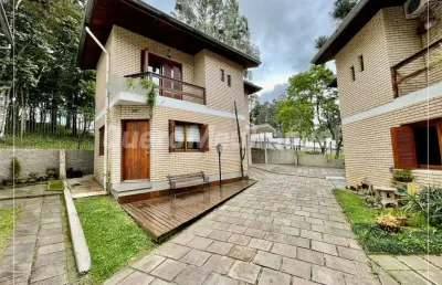 Casa com 3 quartos à venda na rua clélia manfro, 1847, petrópolis, caxias do sul por r$ 510.000