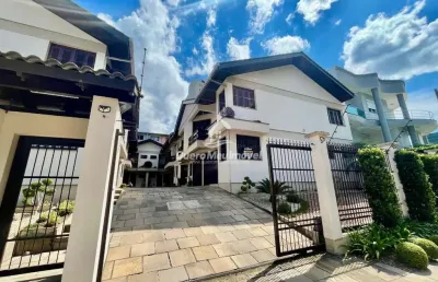 Casa em condomínio fechado com 3 quartos à venda na alcides lahm de andrade, 1, sagrada família, caxias do sul por r$ 450.000