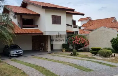 Belíssima casa de 482m², em terreno de 1.250m², à venda no rancho dirce.