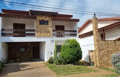Excelente sobrado de 305m², 3 dormitórios, 1 suíte, à venda no granja olga 1