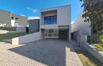 Excelente sobrado de 340m², 4 dormitórios, 3 suítes, para locação ou venda