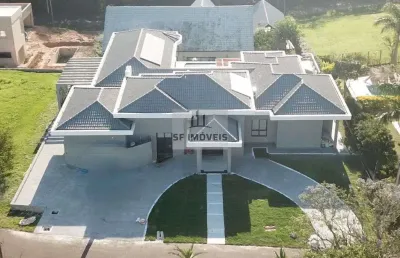 Excelente casa de 437m², 3 suítes, casa de hóspedes, para venda no vale do lago