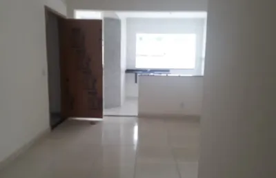 Apartamento térreo, 02 quartos, para venda na praça da trindade são gonçalo/rj
