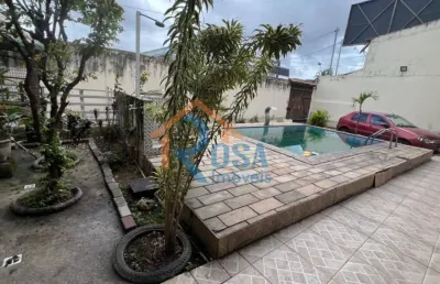Casa à venda 03 quartos, piscina no centro de são gonçalo/rj.