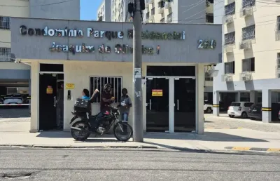 Conforto e praticidade: seu apartamento de 2 quartos à venda no centro de são gonçalo!