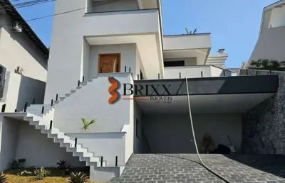 Casa à venda com 03 quartos e piscina, cond hills 3- arujá