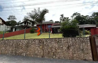 Casa térrea com 03 quartos á venda-arujazinho i ii iii-arujá