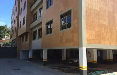 Apartamento para venda em teresópolis, taumaturgo, 3 dormitórios, 1 suíte, 2 banheiros, 2 vagas
