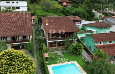 Casa em condomínio para venda em teresópolis, carlos guinle, 4 dormitórios, 3 suítes, 6 banheiros, 4 vagas