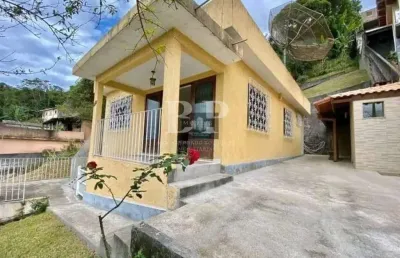 Casa para venda em teresópolis, vila muqui, 2 dormitórios, 1 suíte, 2 banheiros, 1 vaga