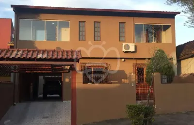 Casa com 4 quartos à venda na Rua Adroaldo Novo Correa, 191, Cavalhada, Porto Alegre