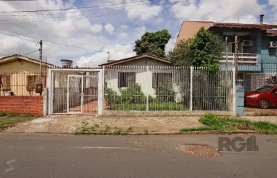 Casa com 3 quartos à venda na Rua Lila Ripoll, 190, Sarandi, Porto Alegre