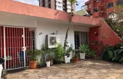 Casa para venda - 200m², 3 dormitórios, sendo 1 suites, 2 vagas - chácara das pedras