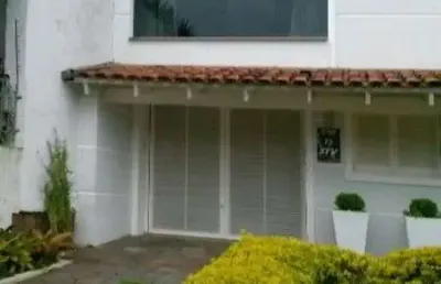 Casa em porto alegre, no bairro ipanema, com 4 dormitório(s), e 4 banheiros, à venda.