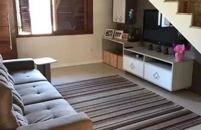 Casa para venda - 160m², 3 dormitórios, sendo 1 suites, 3 vagas - tristeza