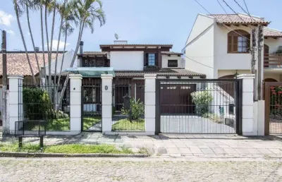 Casa para venda - 238.68m², 4 dormitórios, sendo 1 suites, 4 vagas - ipanema