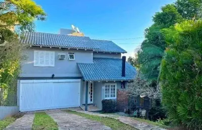 Casa para venda - 206m², 3 dormitórios, sendo 1 suites, 4 vagas - ipanema