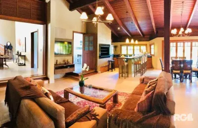 Casa em condomínio fechado com 7 quartos à venda na Avenida da Cavalhada, 5258, Cavalhada, Porto Alegre