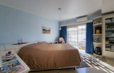 Casa em condomínio fechado com 3 quartos à venda na Rua Ladislau Neto, 525, Ipanema, Porto Alegre