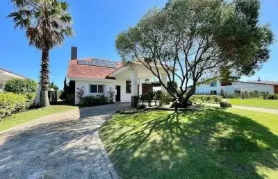 Casa em condomínio fechado com 4 quartos à venda na Estrada Do Mar, 3984, Remanso, Xangri-Lá