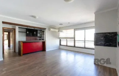 Apartamento de 3 dormitórios, sendo 1 suíte, 1 vaga de garagem, infra completa no bairro tristeza
