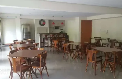 Apartamento com 3 quartos à venda na Rua Faria Santos, 794, Petrópolis, Porto Alegre