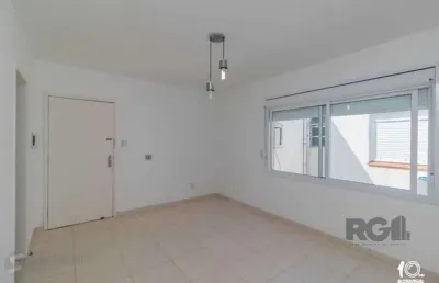 Apartamento com 3 quartos à venda na Rua Leão XIII, 128, Cidade Baixa, Porto Alegre