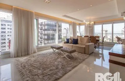 Belíssimo apartamento todo decorado por arquiteto. apartamento com 170 m2, 3 suítes, sendo 1 suíte máster no bairro petrópolis.