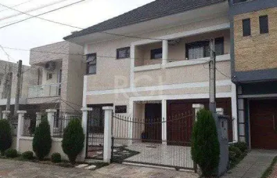 Casa para venda - 272m², 3 dormitórios, sendo 1 suítes, 2 vagas - hípica