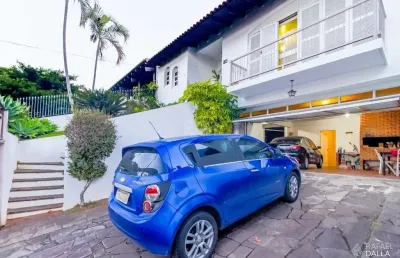 Casa para venda - 249m², 5 dormitórios, sendo 1 suites, 4 vagas - chácara das pedras