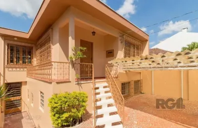 Casa com 4 quartos à venda na Rua Marechal Frota, 161, Cristo Redentor, Porto Alegre