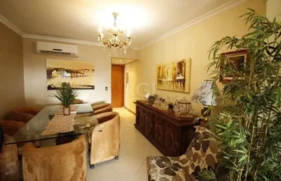 Apartamento com 3 quartos à venda na Rua Faria Santos, 553, Petrópolis, Porto Alegre