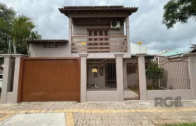 Casa com 3 quartos à venda na Rua Albani, 121, Mato Grande, Canoas