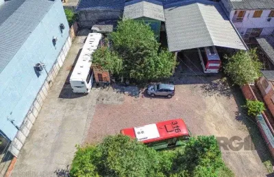 Vendo com exclusividade, 50m da puc, terreno com 960 m2, 30,00m x 32,00m