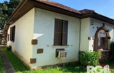 Casa com 3 quartos à venda na Avenida Assis Brasil, 1289, Passo da Areia, Porto Alegre
