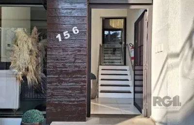 Casa com 7 quartos à venda na Avenida Getúlio Vargas, 231, Menino Deus, Porto Alegre