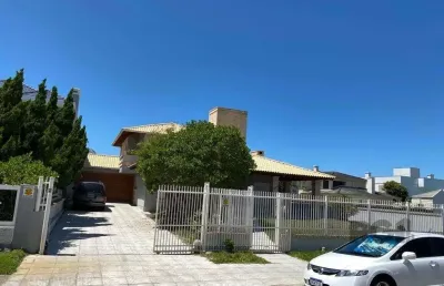 Casa com 5 quartos à venda na Rua Guia Das Pedras, 1310, Atlântida, Xangri-Lá