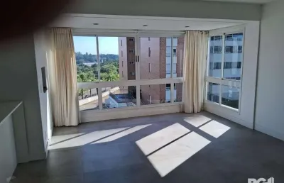 Apartamento à venda na Rua José Albano Volkmer, 322, Jardim do Salso, Porto Alegre